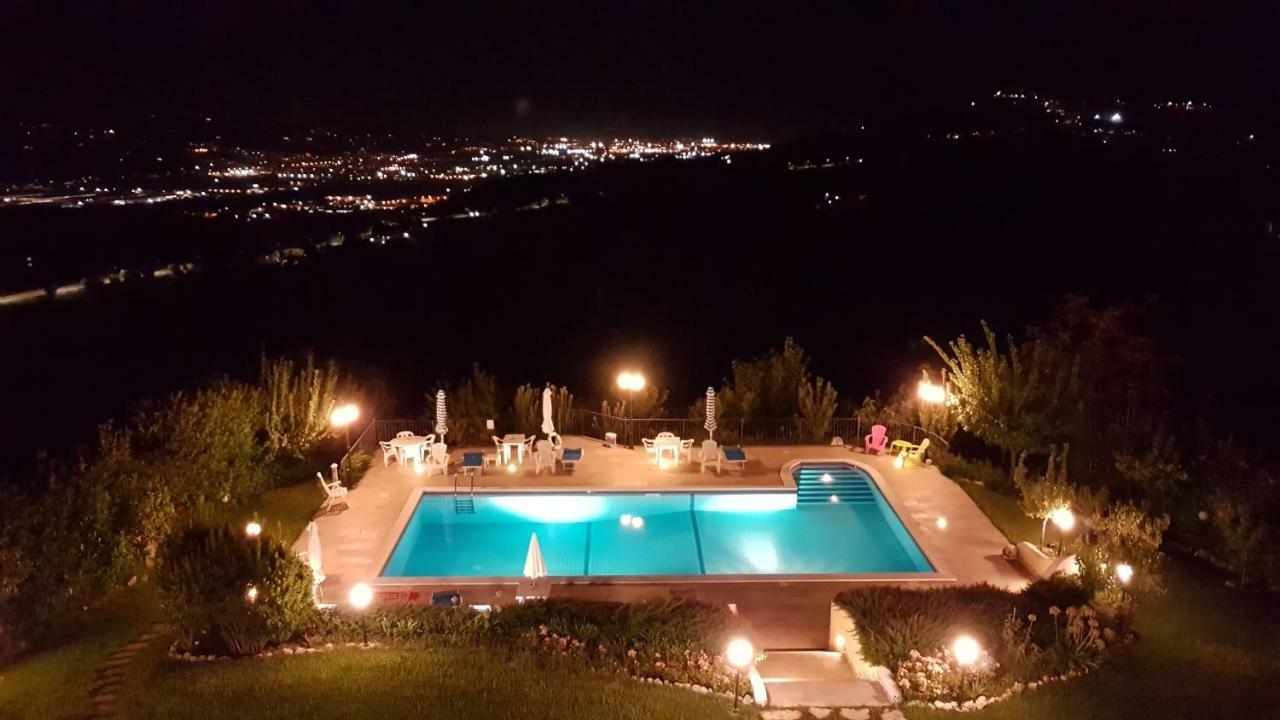 Controguerra B&B Villa Sole מראה חיצוני תמונה